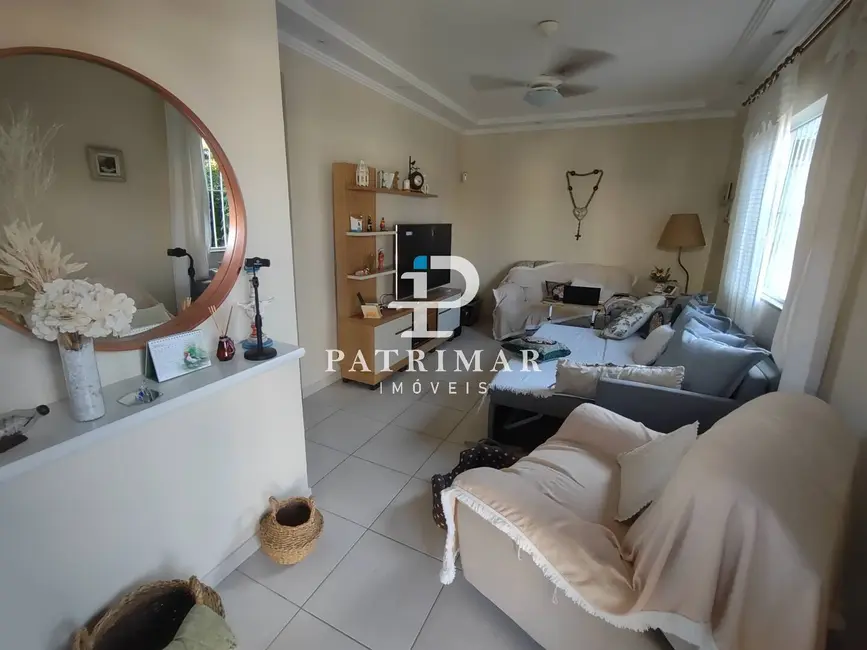 Foto 8 de Casa com 3 quartos à venda, 315m2 em Jardim Atlântico Leste (Itaipuaçu), Marica - RJ