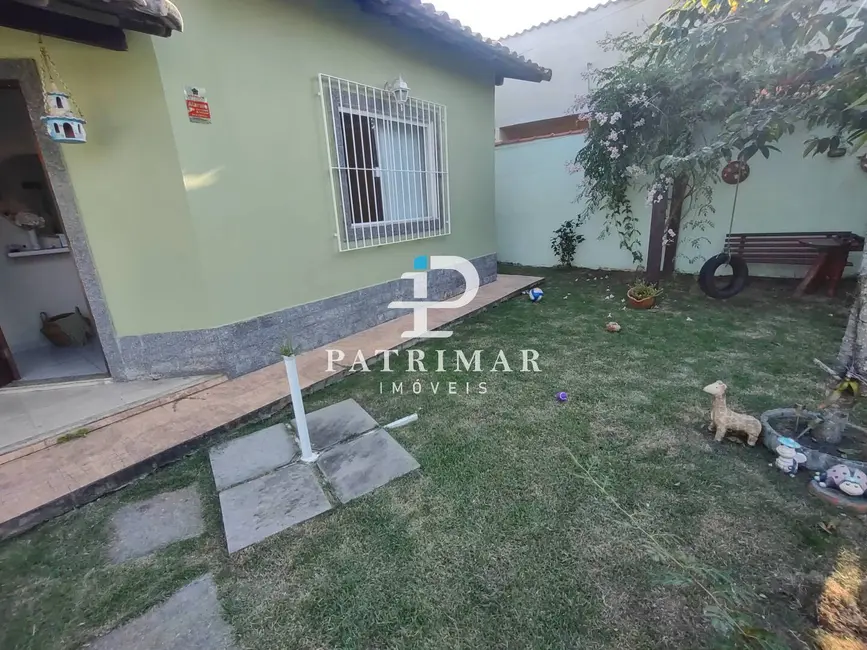 Foto 3 de Casa com 3 quartos à venda, 315m2 em Jardim Atlântico Leste (Itaipuaçu), Marica - RJ