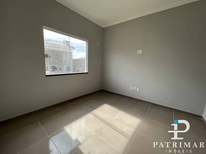 Foto 9 de Casa com 3 quartos à venda, 363m2 em Jardim Atlântico Leste (Itaipuaçu), Marica - RJ