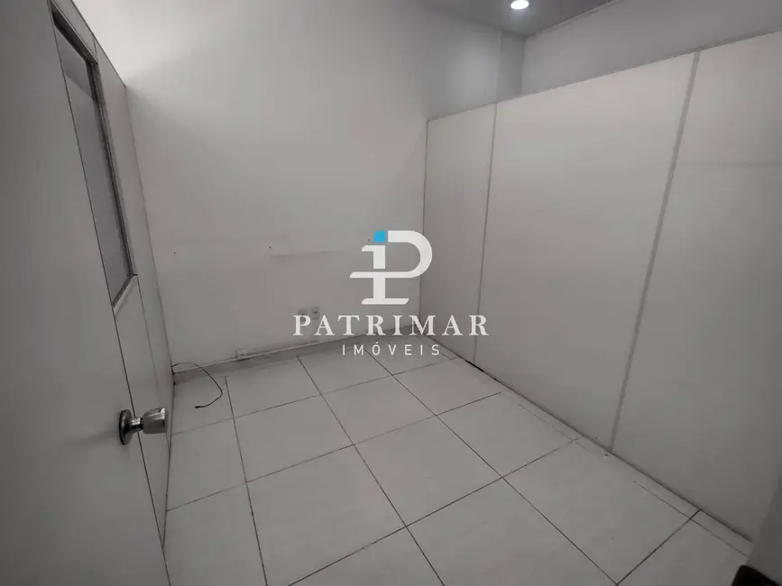 Foto 18 de Sala Comercial à venda em Jardim Atlântico Oeste (Itaipuaçu), Marica - RJ