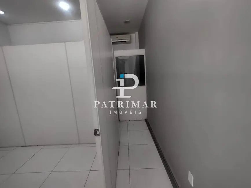 Foto 17 de Sala Comercial à venda em Jardim Atlântico Oeste (Itaipuaçu), Marica - RJ