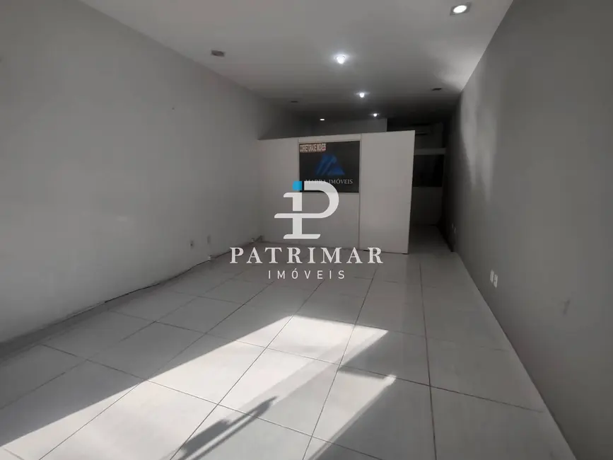 Foto 12 de Sala Comercial à venda em Jardim Atlântico Oeste (Itaipuaçu), Marica - RJ