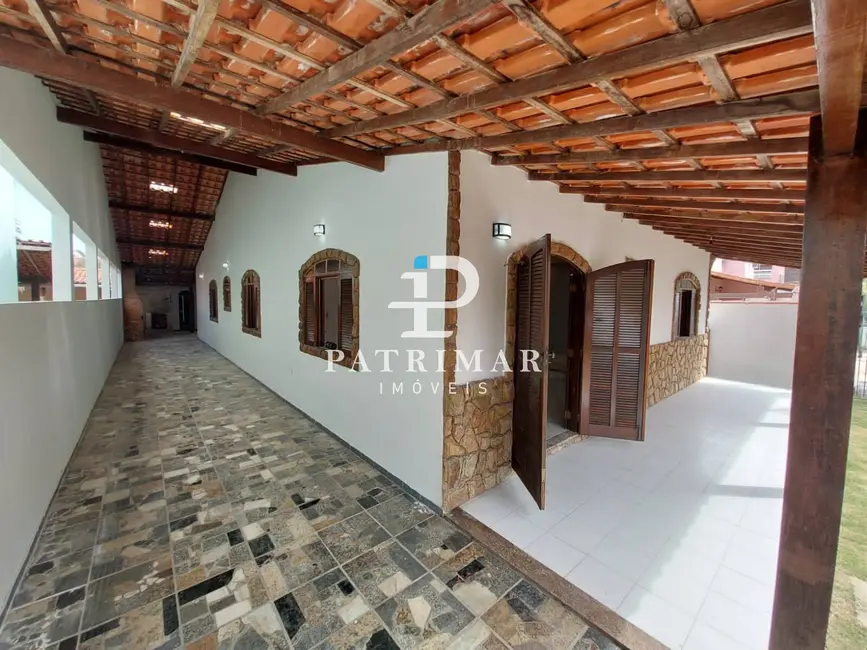 Foto 9 de Casa com 5 quartos à venda, 116m2 em Centro, Marica - RJ