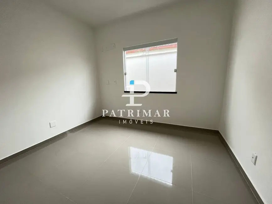 Foto 9 de Casa com 3 quartos à venda, 382m2 em Jardim Atlântico Central (Itaipuaçu), Marica - RJ