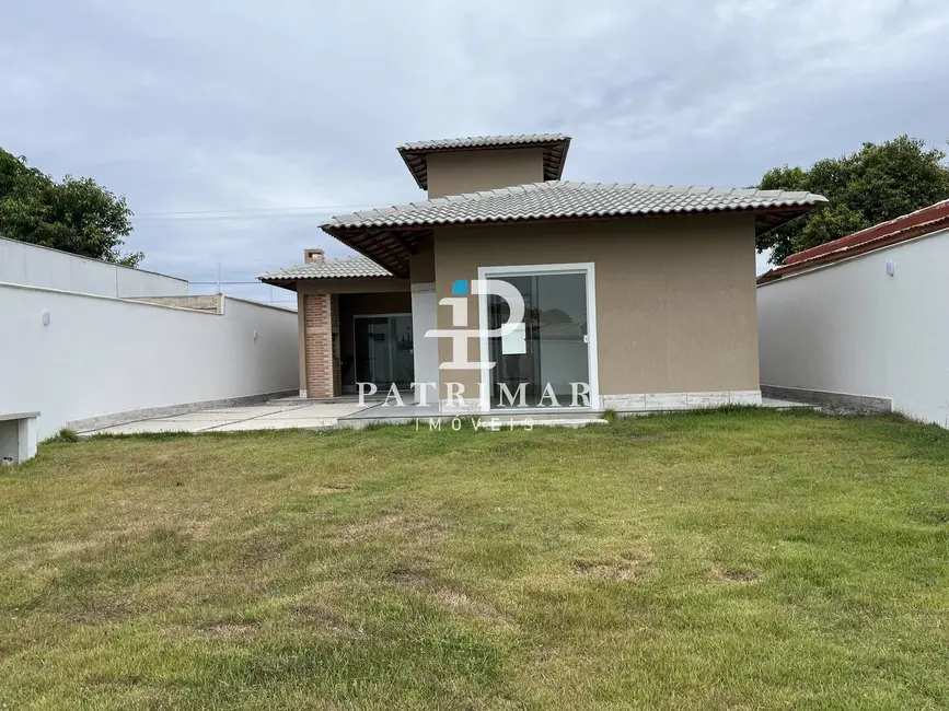 Foto 2 de Casa com 3 quartos à venda, 382m2 em Jardim Atlântico Central (Itaipuaçu), Marica - RJ