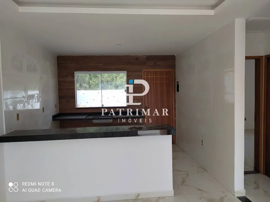 Foto 3 de Casa com 2 quartos à venda, 406m2 em Jardim Atlântico Central (Itaipuaçu), Marica - RJ