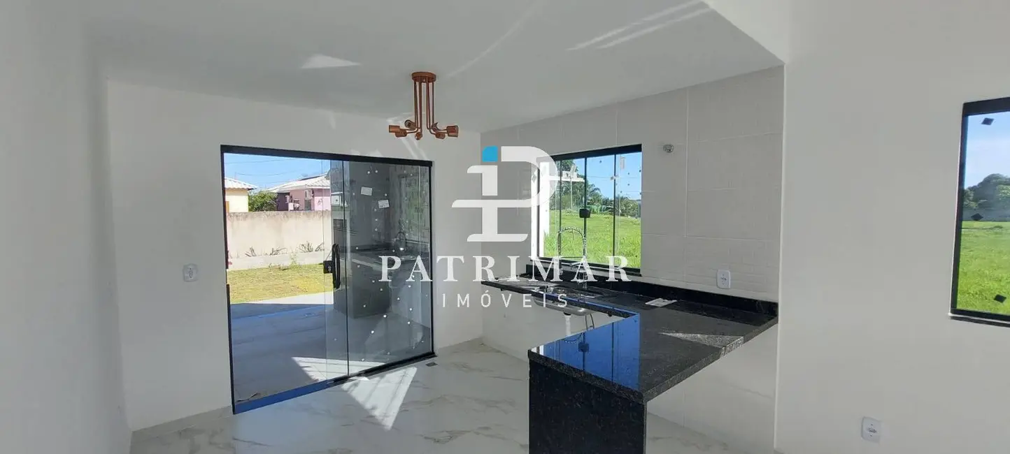 Foto 9 de Casa de Condomínio com 3 quartos à venda, 260m2 em São José do Imbassaí, Marica - RJ