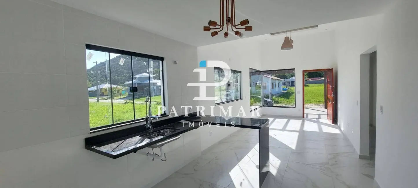 Foto 6 de Casa de Condomínio com 3 quartos à venda, 260m2 em São José do Imbassaí, Marica - RJ