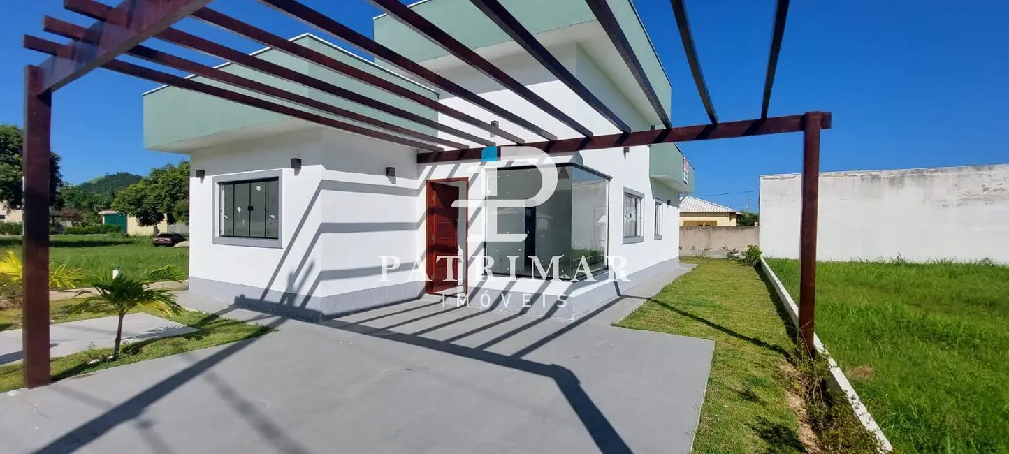 Foto 3 de Casa de Condomínio com 3 quartos à venda, 260m2 em São José do Imbassaí, Marica - RJ