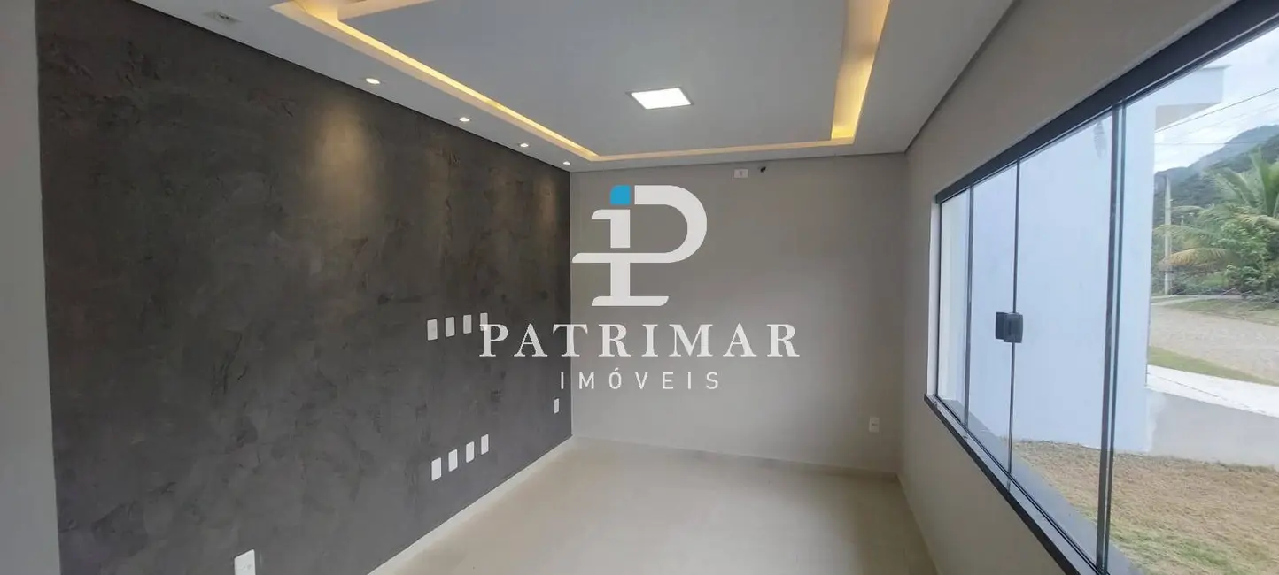 Foto 7 de Casa de Condomínio com 3 quartos à venda, 259m2 em São José do Imbassaí, Marica - RJ