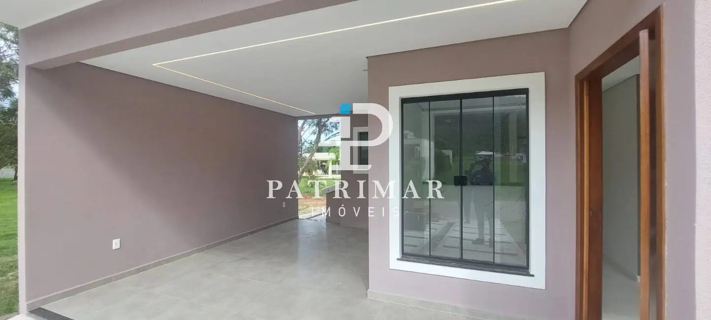 Foto 5 de Casa de Condomínio com 3 quartos à venda, 259m2 em São José do Imbassaí, Marica - RJ