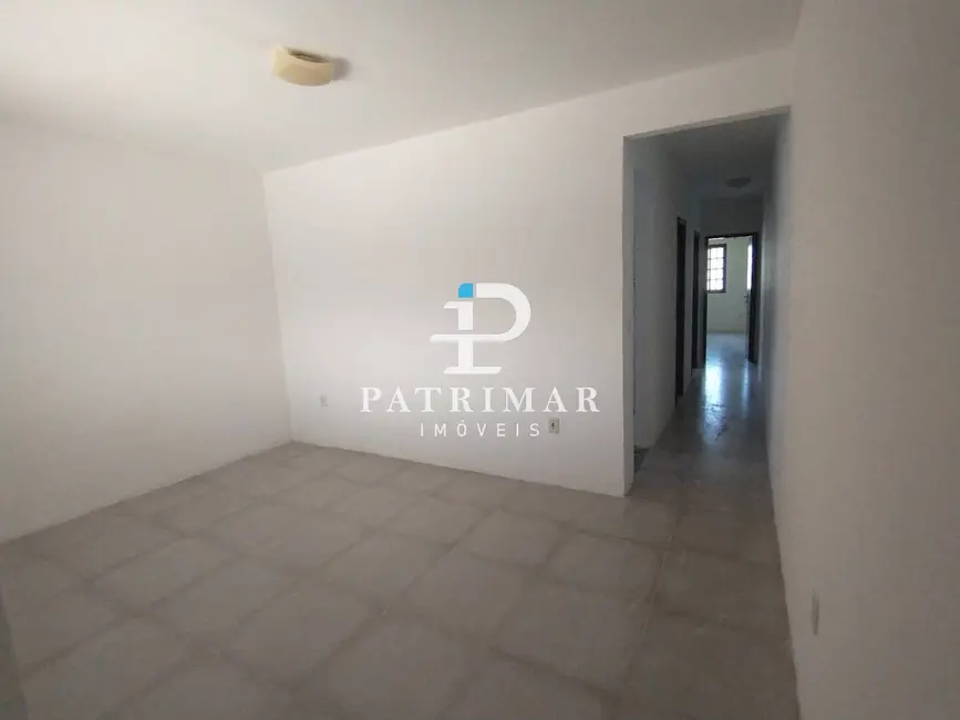 Foto 4 de Casa com 2 quartos à venda, 150m2 em Jardim Atlântico Central (Itaipuaçu), Marica - RJ