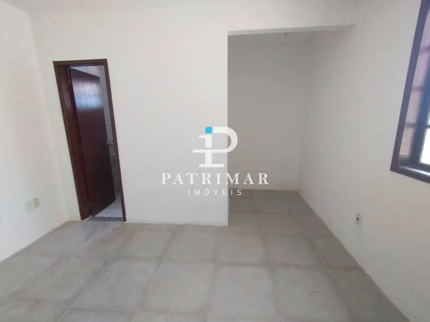 Foto 6 de Casa com 2 quartos à venda, 150m2 em Jardim Atlântico Central (Itaipuaçu), Marica - RJ