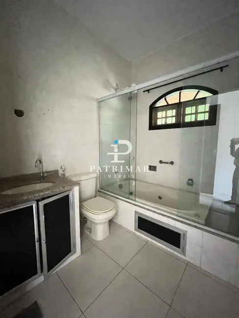 Foto 5 de Casa com 3 quartos à venda, 263m2 em Jardim Atlântico Oeste (Itaipuaçu), Marica - RJ