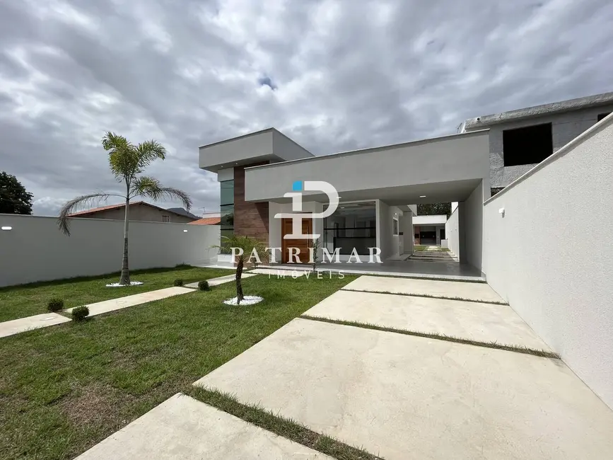 Foto 3 de Casa com 3 quartos à venda, 349m2 em Jardim Atlântico Leste (Itaipuaçu), Marica - RJ