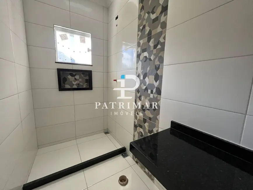 Foto 9 de Casa com 3 quartos à venda, 364m2 em Jardim Atlântico Central (Itaipuaçu), Marica - RJ