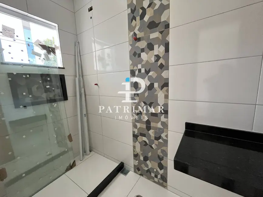 Foto 8 de Casa com 3 quartos à venda, 364m2 em Jardim Atlântico Central (Itaipuaçu), Marica - RJ