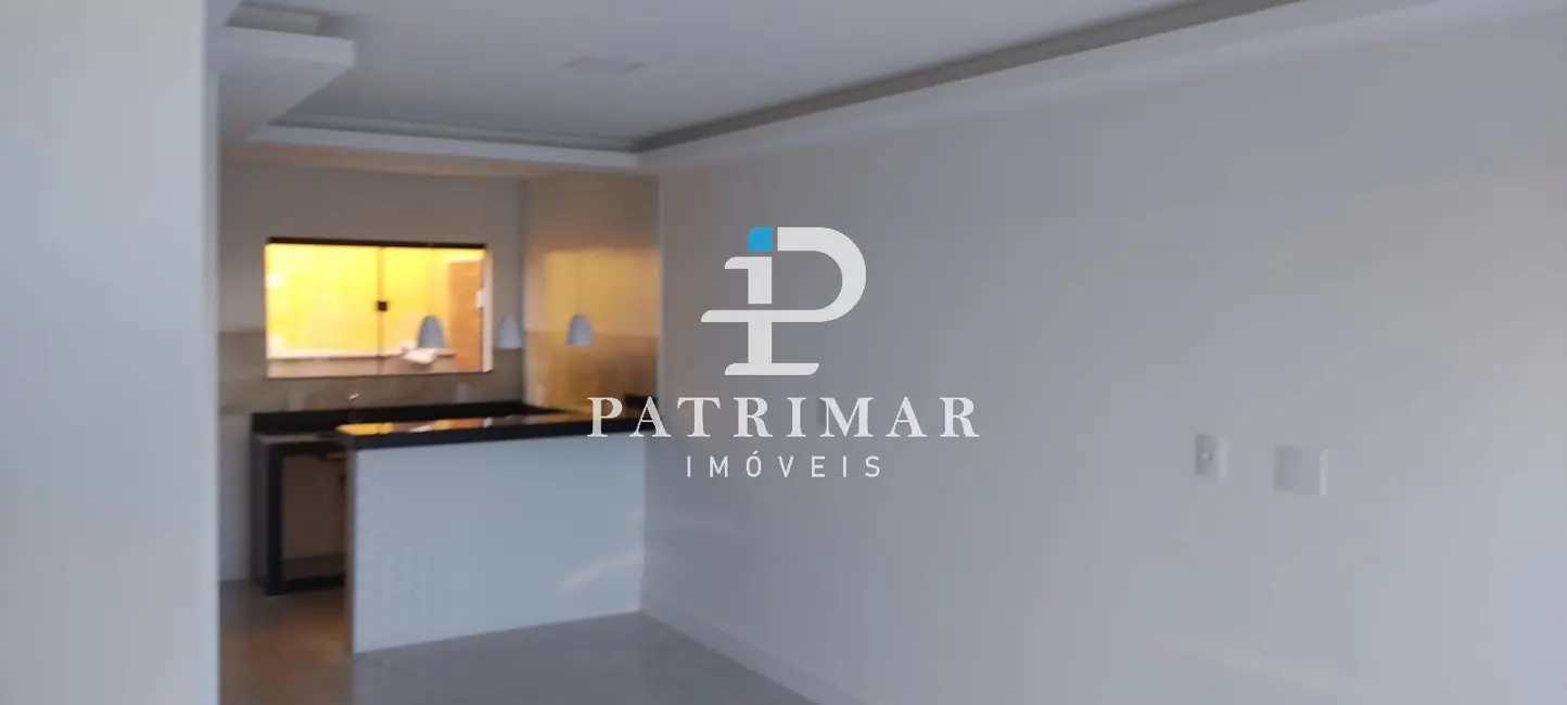 Foto 4 de Casa com 2 quartos à venda, 80m2 em Barroco (Itaipuaçu), Marica - RJ