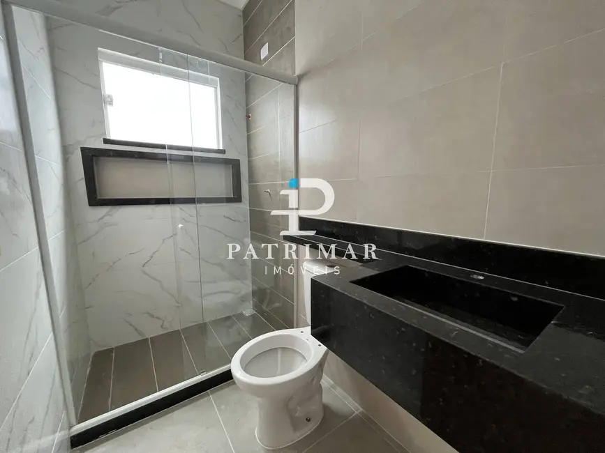 Foto 5 de Casa com 2 quartos à venda, 131m2 em Jardim Atlântico Leste (Itaipuaçu), Marica - RJ