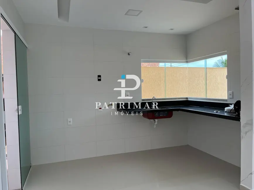 Foto 7 de Casa com 3 quartos à venda, 140m2 em Jardim Atlântico Leste (Itaipuaçu), Marica - RJ