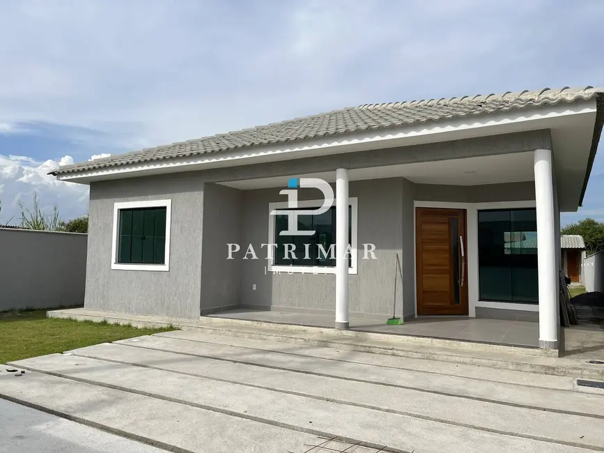 Foto 1 de Casa com 3 quartos à venda, 372m2 em Jardim Atlântico Central (Itaipuaçu), Marica - RJ