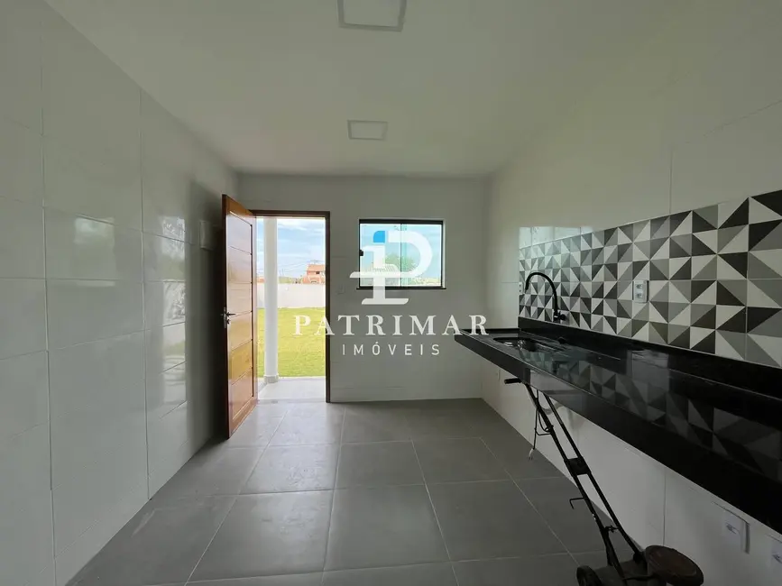 Foto 6 de Casa com 3 quartos à venda, 372m2 em Jardim Atlântico Central (Itaipuaçu), Marica - RJ