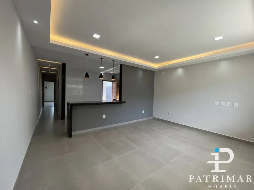 Foto 3 de Casa com 2 quartos à venda, 165m2 em Barroco (Itaipuaçu), Marica - RJ