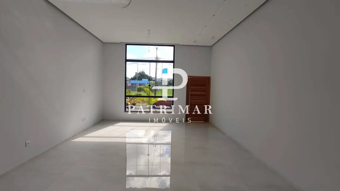 Foto 3 de Casa com 3 quartos à venda, 201m2 em Centro, Marica - RJ