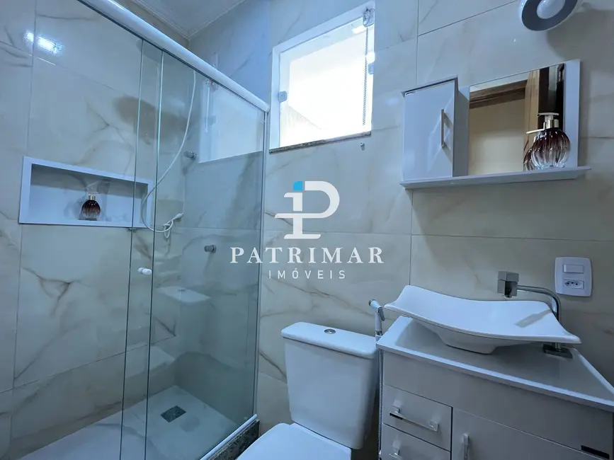 Foto 7 de Casa com 3 quartos à venda, 152m2 em Jardim Atlântico Central (Itaipuaçu), Marica - RJ