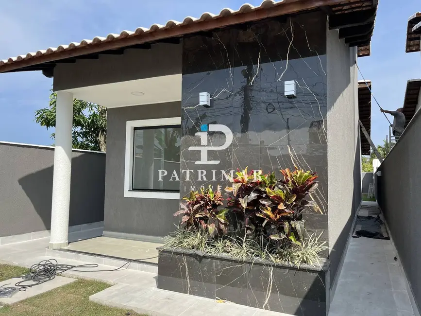 Foto 2 de Casa com 2 quartos à venda, 180m2 em Barroco (Itaipuaçu), Marica - RJ