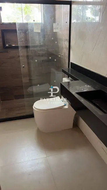 Foto 4 de Casa de Condomínio com 3 quartos à venda, 116m2 em Cajueiros (Itaipuaçu), Marica - RJ