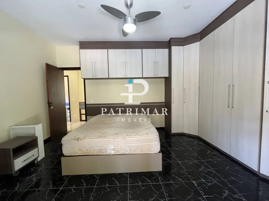 Foto 7 de Casa com 5 quartos à venda, 3002m2 em Itaocaia Valley (Itaipuaçu), Marica - RJ