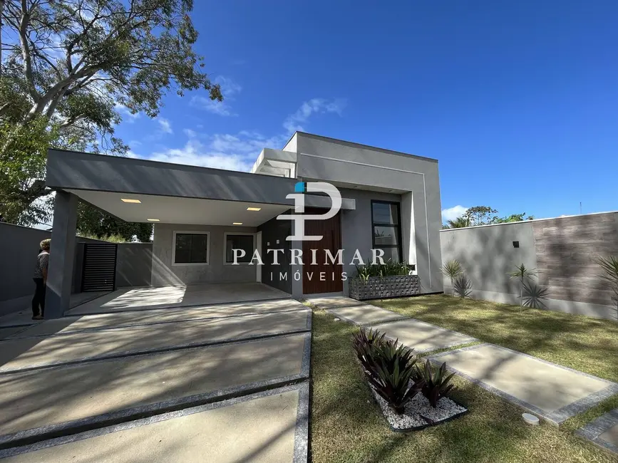 Foto 5 de Casa com 3 quartos à venda, 340m2 em Jardim Atlântico Central (Itaipuaçu), Marica - RJ