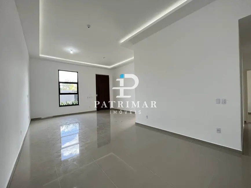 Foto 9 de Casa com 3 quartos à venda, 340m2 em Jardim Atlântico Central (Itaipuaçu), Marica - RJ