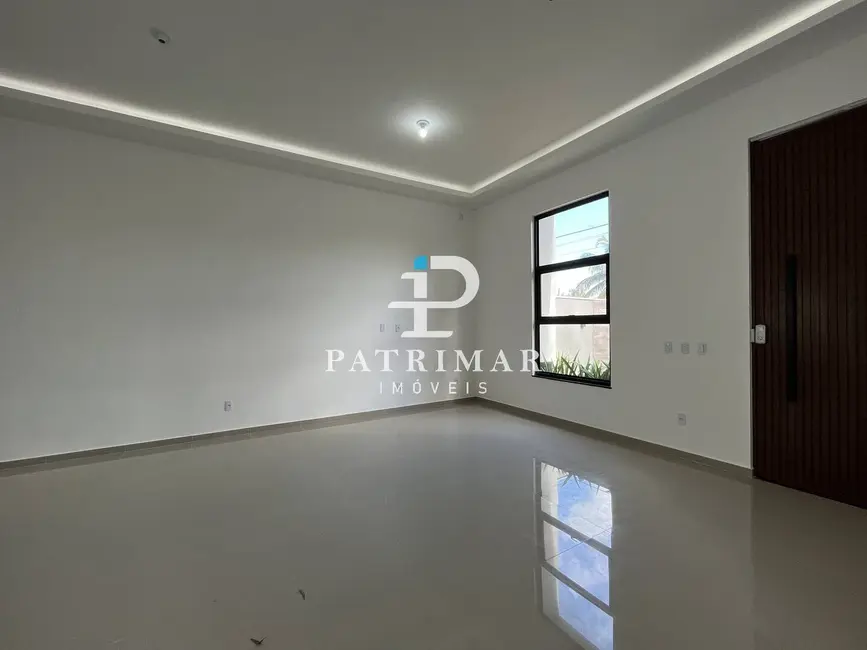 Foto 7 de Casa com 3 quartos à venda, 340m2 em Jardim Atlântico Central (Itaipuaçu), Marica - RJ