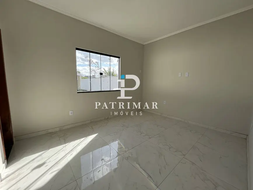 Foto 9 de Casa com 3 quartos à venda, 358m2 em Jardim Atlântico Leste (Itaipuaçu), Marica - RJ