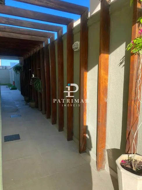 Foto 14 de Casa com 2 quartos para alugar, 160m2 em Jardim Atlântico Leste (Itaipuaçu), Marica - RJ