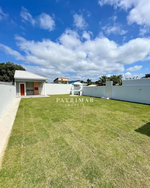 Foto 2 de Casa com 3 quartos à venda, 365m2 em Jardim Atlântico Central (Itaipuaçu), Marica - RJ