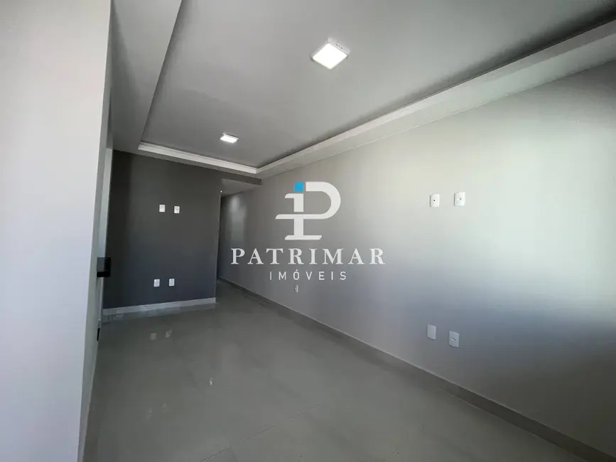 Foto 8 de Casa com 2 quartos à venda, 161m2 em Jardim Atlântico Leste (Itaipuaçu), Marica - RJ