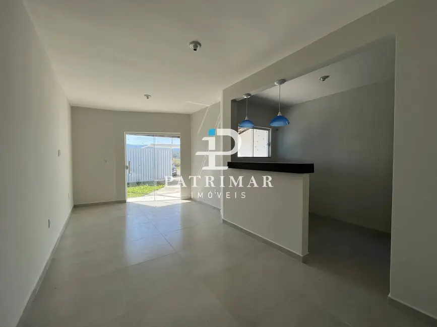 Foto 4 de Casa com 2 quartos à venda, 158m2 em Jardim Atlântico Leste (Itaipuaçu), Marica - RJ
