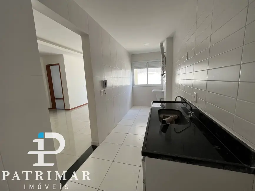 Foto 6 de Apartamento com 2 quartos à venda, 59m2 em Jardim Atlântico Oeste (Itaipuaçu), Marica - RJ