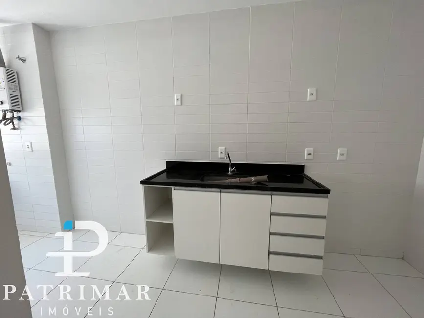 Foto 5 de Apartamento com 2 quartos à venda, 59m2 em Jardim Atlântico Oeste (Itaipuaçu), Marica - RJ