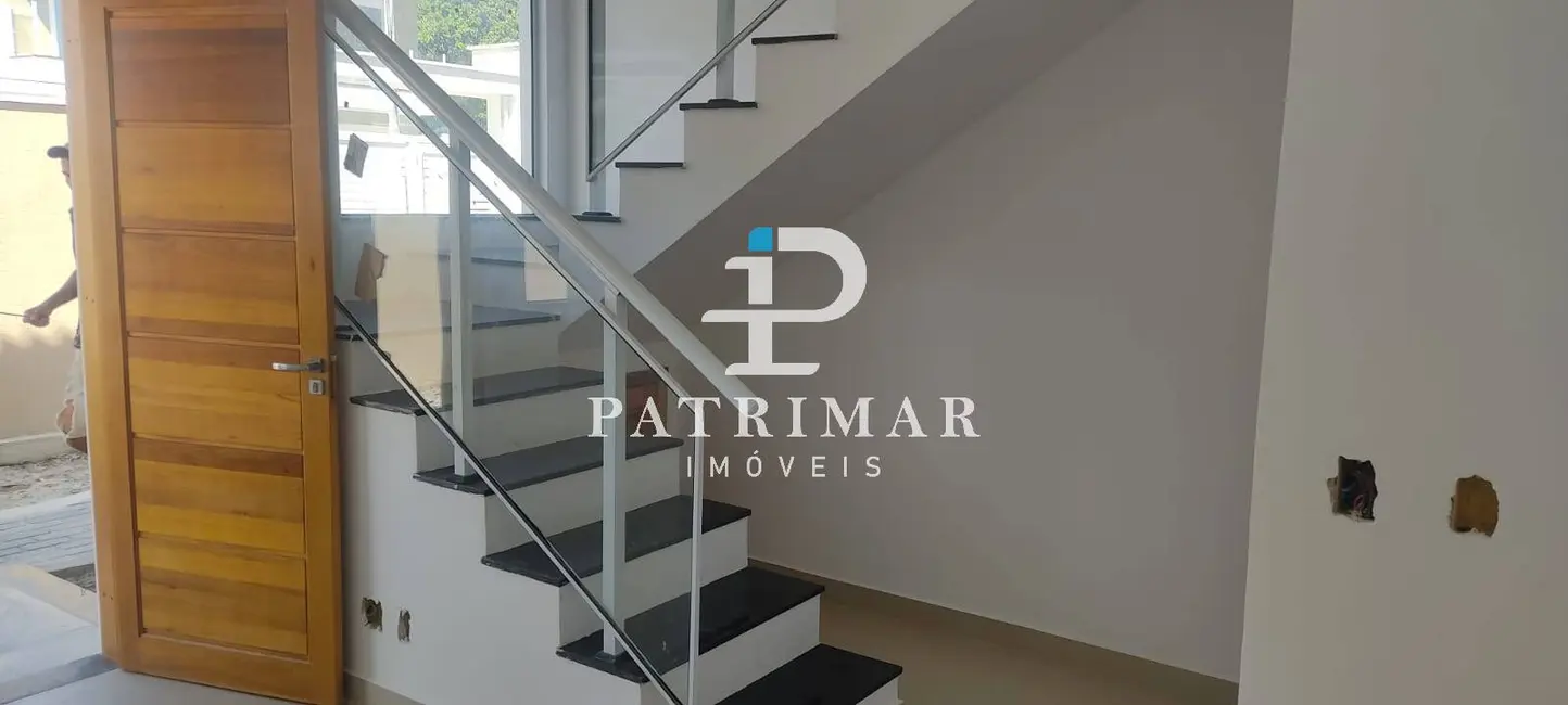 Foto 7 de Casa com 2 quartos à venda, 30m2 em Jardim Atlântico Central (Itaipuaçu), Marica - RJ