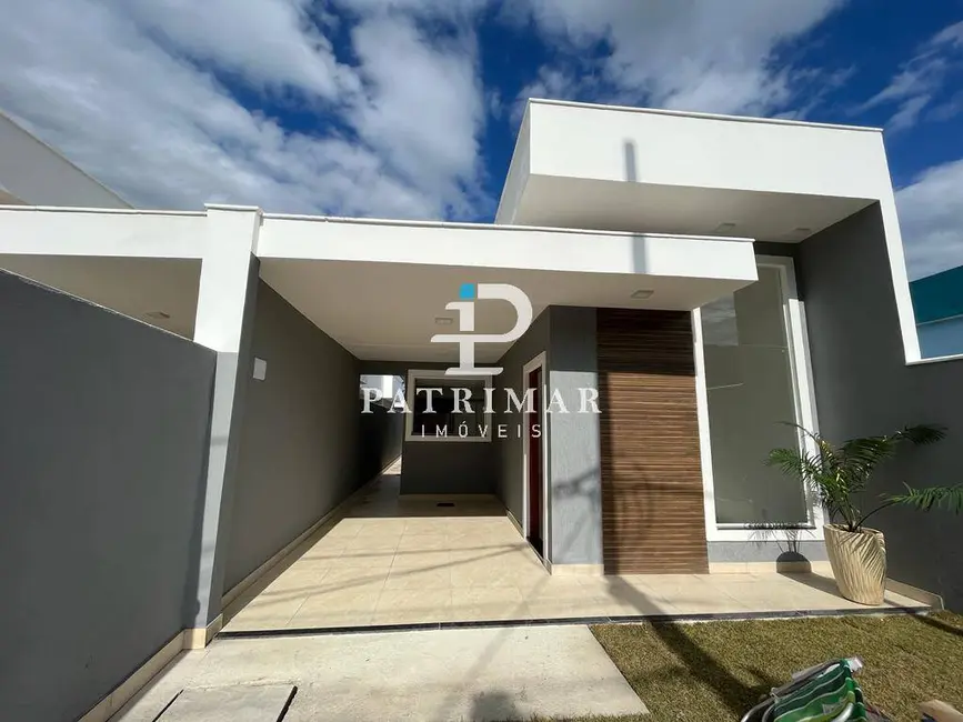 Foto 2 de Casa com 3 quartos à venda, 131m2 em Barroco (Itaipuaçu), Marica - RJ