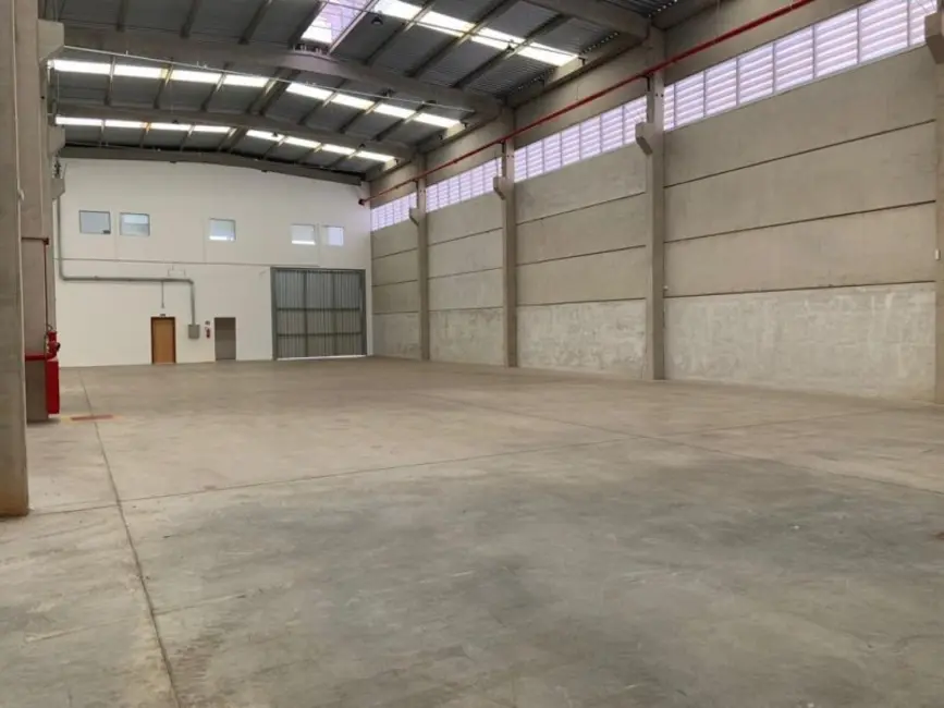 Foto 6 de Armazém / Galpão para alugar, 823m2 em Éden, Sorocaba - SP