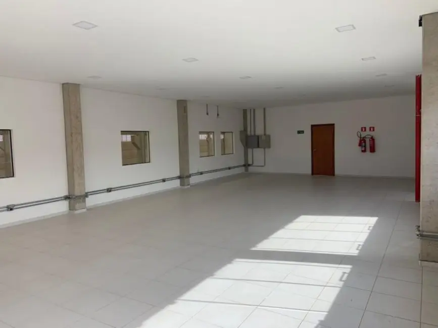 Armazém / Galpão para alugar, 2469m2 em Éden, Sorocaba - SP - imagem 5 Foto 5 de Armazém / Galpão para alugar, 2469m2 em Éden, Sorocaba - SP