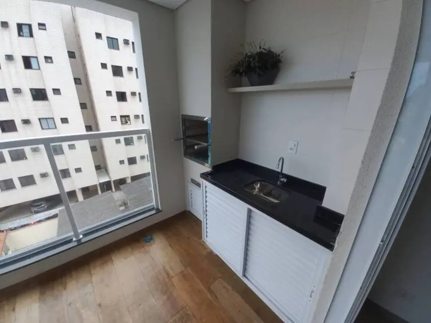 Foto 8 de Apartamento com 2 quartos para alugar, 81m2 em Sumaré, Caraguatatuba - SP