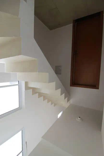 Foto 8 de Casa de Condomínio com 2 quartos para alugar, 88m2 em Balneário Recanto do Sol, Caraguatatuba - SP