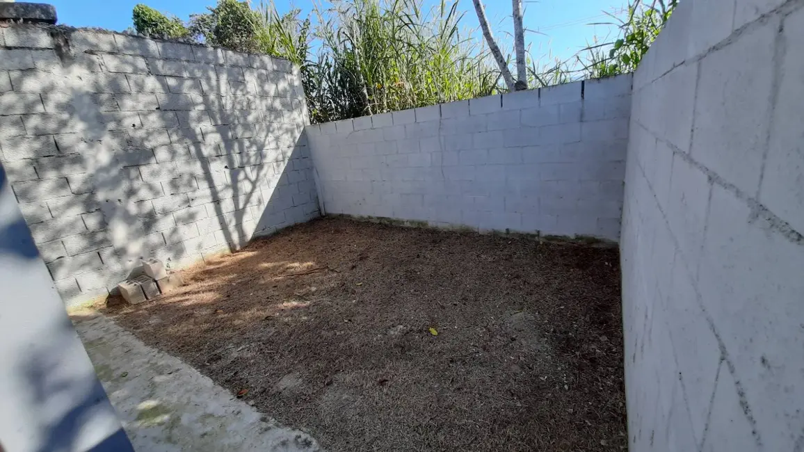 Foto 8 de Casa com 2 quartos à venda e para alugar, 150m2 em Balneário Recanto do Sol, Caraguatatuba - SP