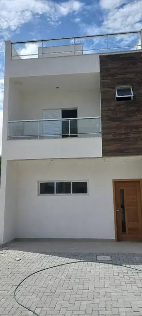 Foto 4 de Sobrado com 3 quartos à venda, 191m2 em Massaguaçu, Caraguatatuba - SP